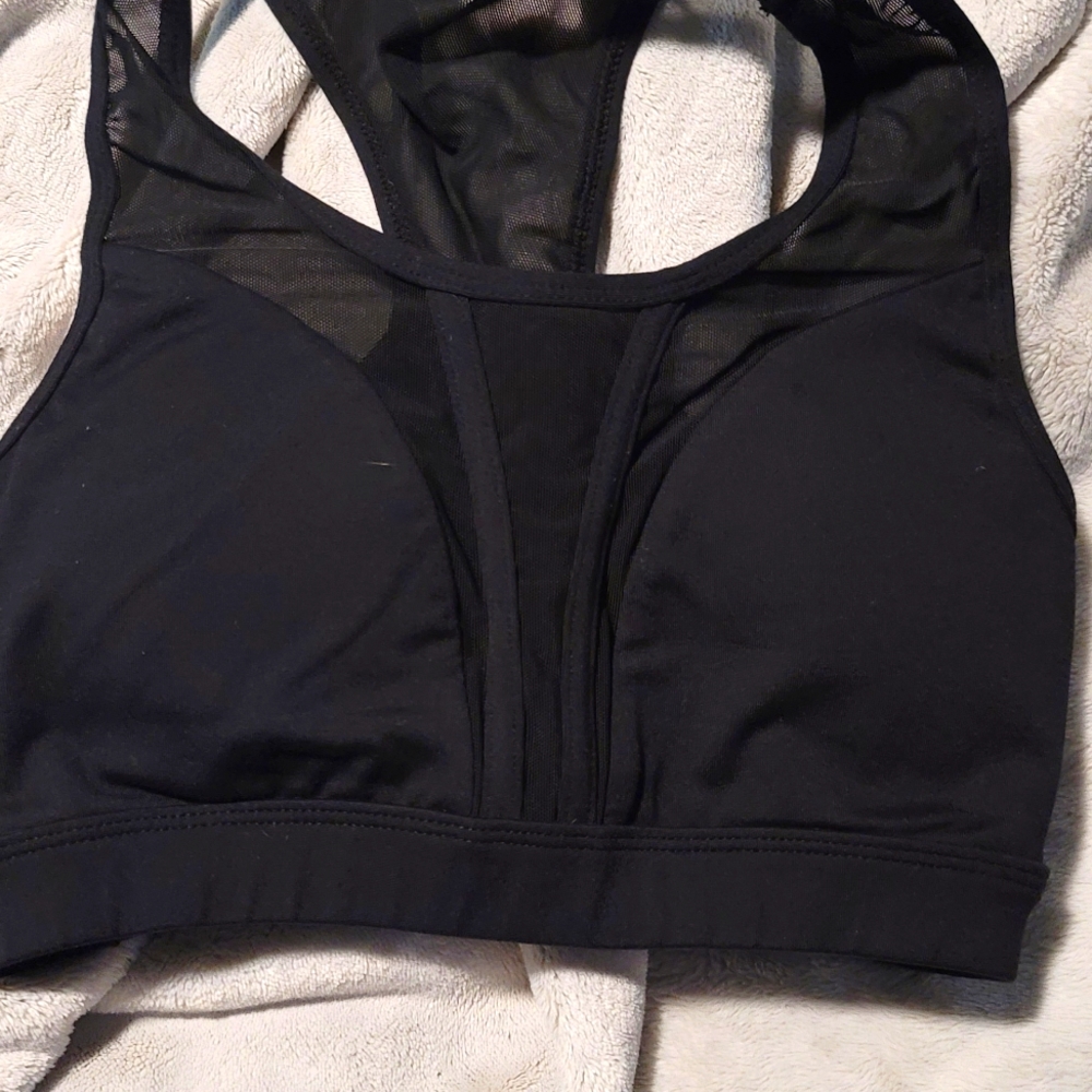 Sportsbra - Picture 2 of 2